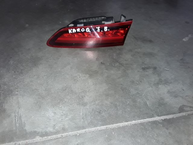 bontott SKODA KAROQ Jobb Belső Hátsó Lámpa