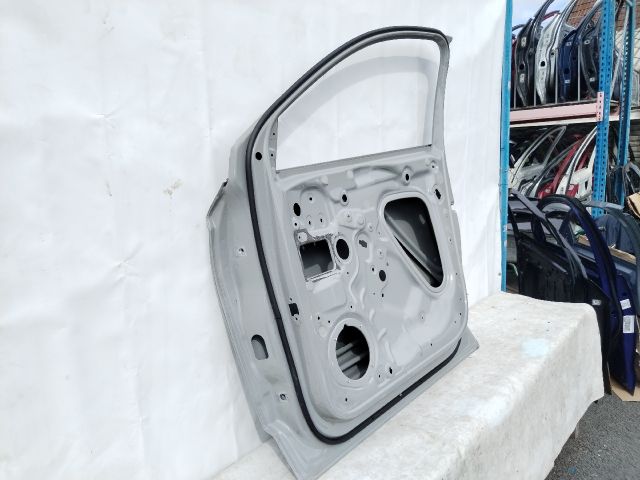 bontott SKODA KAROQ Jobb első Ajtó (Üres lemez)