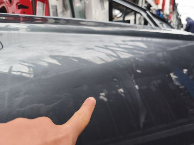 bontott SKODA KAROQ Jobb első Ajtó (Üres lemez)