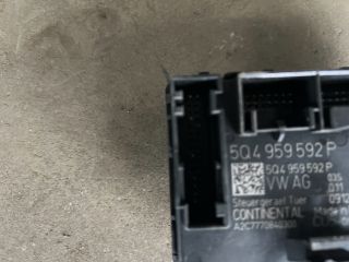 bontott SKODA KAROQ Jobb első Ajtó Vezérlőegység