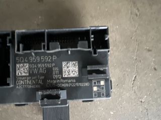 bontott SKODA KAROQ Jobb első Ajtó Vezérlőegység