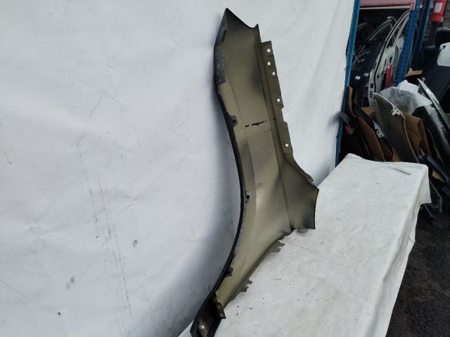 bontott SKODA KAROQ Jobb első Sárvédő