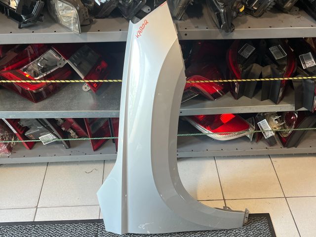 bontott SKODA KAROQ Jobb első Sárvédő