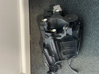 bontott SKODA KAROQ Jobb Fényszóró