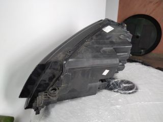 bontott SKODA KAROQ Jobb Fényszóró