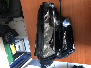 bontott SKODA KAROQ Jobb Fényszóró