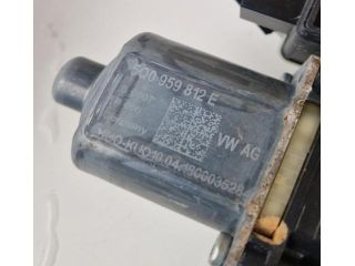 bontott SKODA KAROQ Jobb hátsó Ablakemelő Szerkezet (Elektromos)