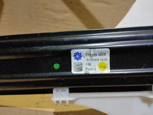 bontott SKODA KAROQ Jobb hátsó Ablakemelő Szerkezet (Elektromos)