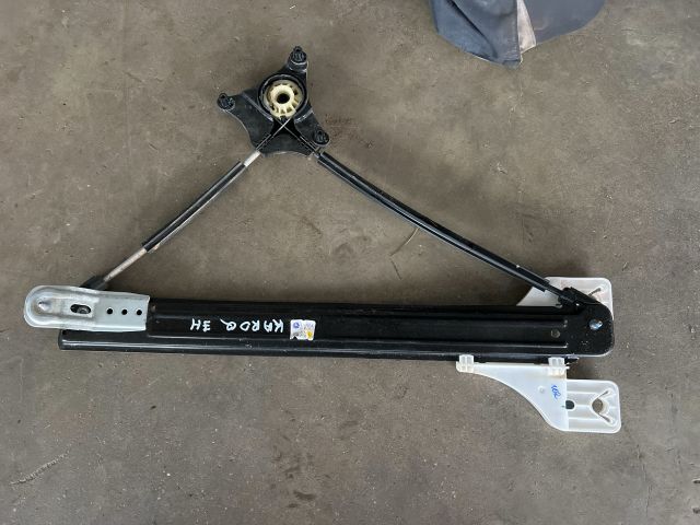 bontott SKODA KAROQ Jobb hátsó Ablakemelő Szerkezet (Elektromos)