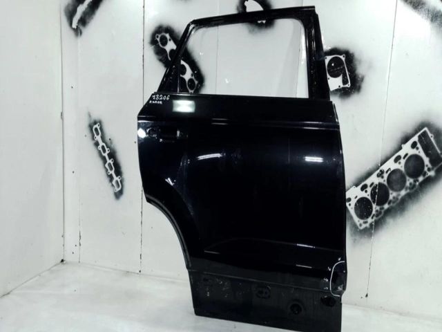 bontott SKODA KAROQ Jobb hátsó Ajtó (Üres lemez)