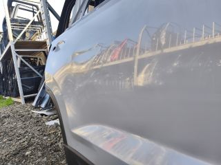 bontott SKODA KAROQ Jobb hátsó Ajtó (Üres lemez)