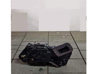 bontott SKODA KAROQ Jobb hátsó Ajtózár