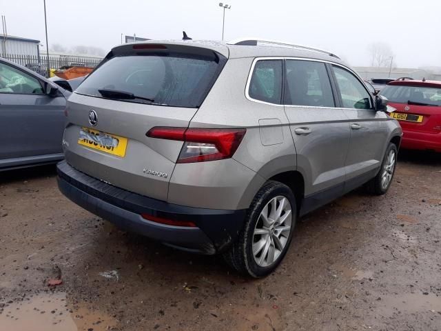 bontott SKODA KAROQ Jobb hátsó Hangszóró