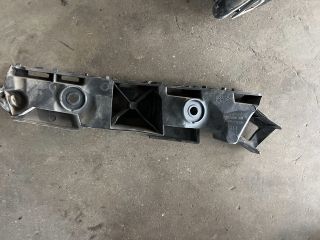 bontott SKODA KAROQ Jobb hátsó Lökhárító Tartó (Műanyag)