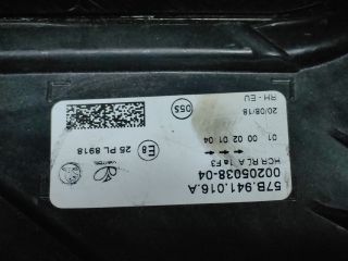 bontott SKODA KAROQ Jobb Ledes Fényszóró