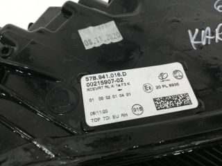 bontott SKODA KAROQ Jobb Ledes Fényszóró