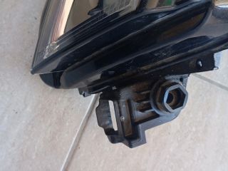 bontott SKODA KAROQ Jobb Ledes Fényszóró