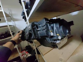 bontott SKODA KAROQ Jobb Ledes Fényszóró