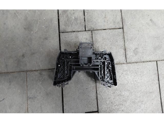 bontott SKODA KAROQ Kézifék Kapcsoló