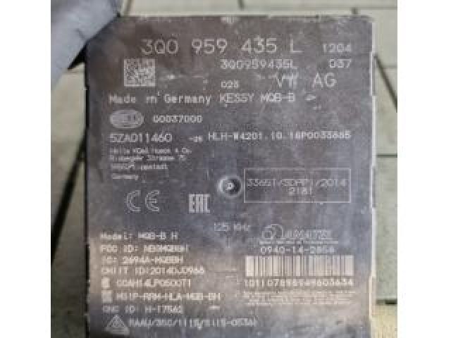 bontott SKODA KAROQ Kulcs Nélküli Nyitás Jeladó