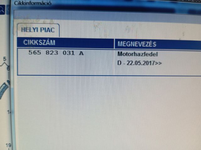 bontott SKODA KAROQ Motorháztető