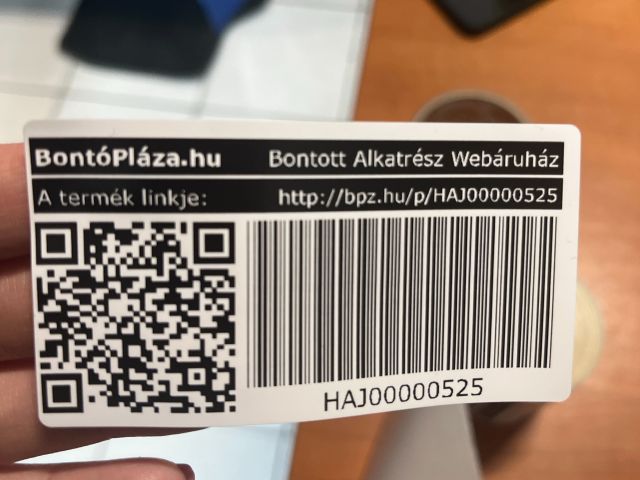 bontott SKODA KAROQ Tetősín Pár