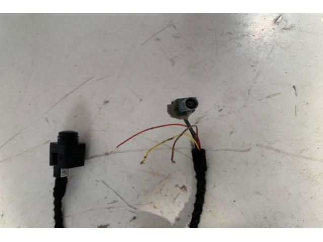 bontott SKODA KAROQ Tolatókamera