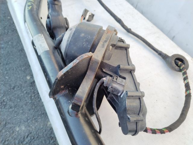 bontott SKODA KAROQ Vonóhorog