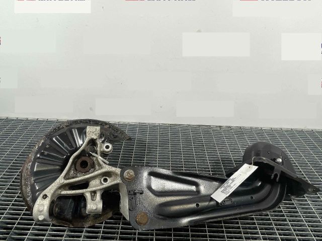 bontott SKODA KODIAQ Bal hátsó Csonkállvány