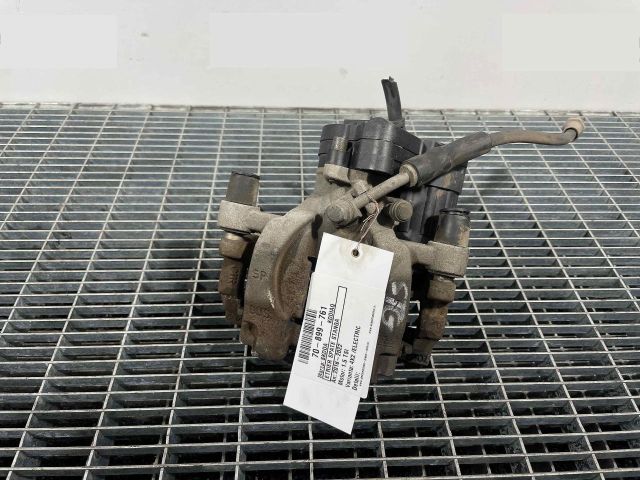 bontott SKODA KODIAQ Bal hátsó Féknyereg Munkahengerrel