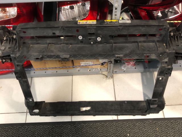 bontott SKODA KODIAQ Homlokfal (Üres lemez)