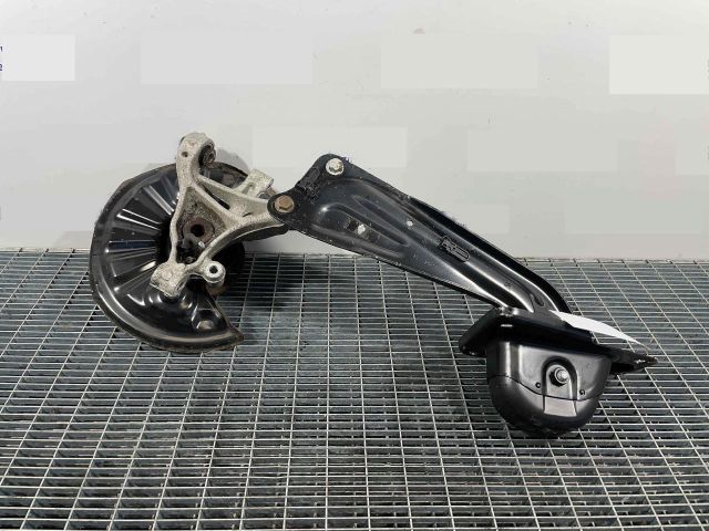 bontott SKODA KODIAQ Jobb hátsó Csonkállvány