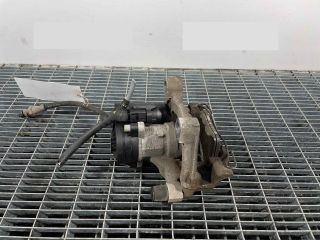 bontott SKODA KODIAQ Jobb hátsó Féknyereg Munkahengerrel