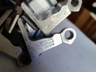 bontott SKODA KODIAQ Ajtó Zsanér (Pozíciófüggetlen)