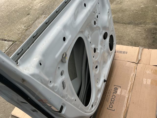 bontott SKODA KODIAQ Bal első Ajtó (Üres lemez)