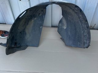 bontott SKODA KODIAQ Bal első Dobbetét (Kerékjárati, Műanyag)