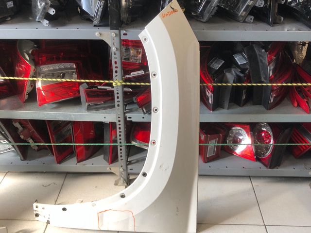 bontott SKODA KODIAQ Bal első Sárvédő