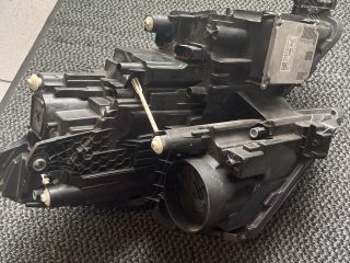 bontott SKODA KODIAQ Bal Fényszóró