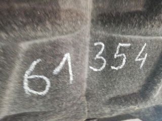 bontott SKODA KODIAQ Bal hátsó Dobbetét (Kerékjárati, Műanyag)