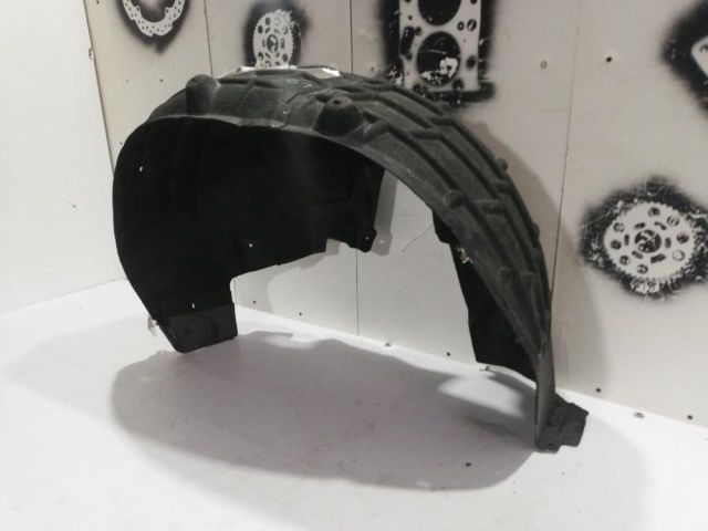 bontott SKODA KODIAQ Bal hátsó Dobbetét (Kerékjárati, Műanyag)