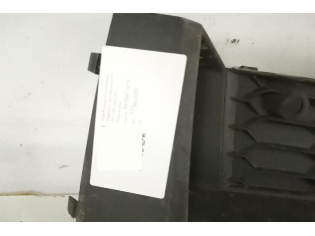 bontott SKODA KODIAQ Bal Ködlámpa Rács