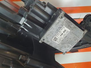 bontott SKODA KODIAQ Bal Ledes Fényszóró