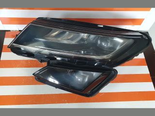 bontott SKODA KODIAQ Bal Ledes Fényszóró