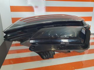 bontott SKODA KODIAQ Bal Ledes Fényszóró