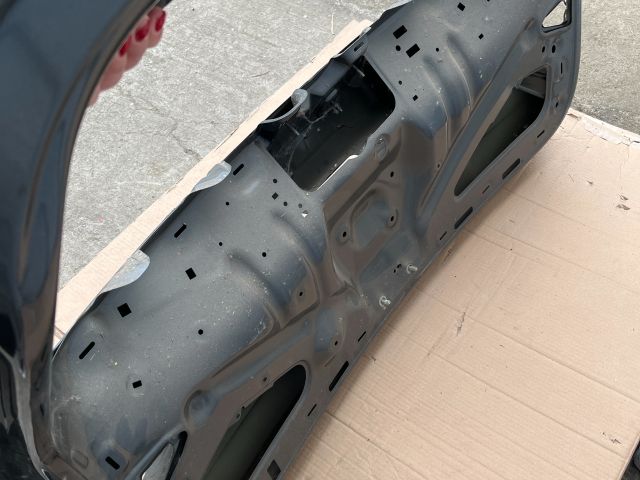 bontott SKODA KODIAQ Csomagtérajtó (Üres lemez)