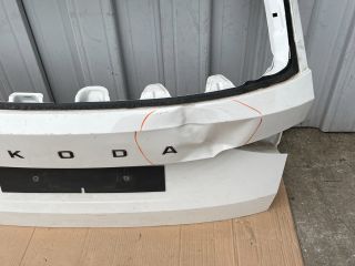 bontott SKODA KODIAQ Csomagtérajtó (Üres lemez)