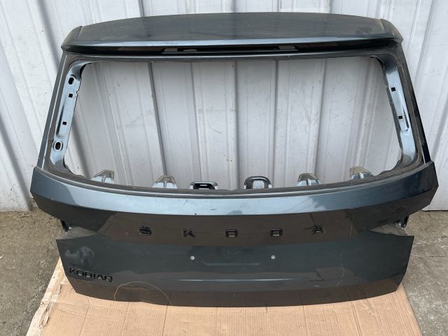 bontott SKODA KODIAQ Csomagtérajtó (Üres lemez)