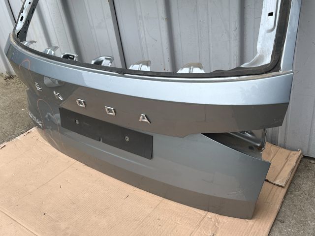 bontott SKODA KODIAQ Csomagtérajtó (Üres lemez)