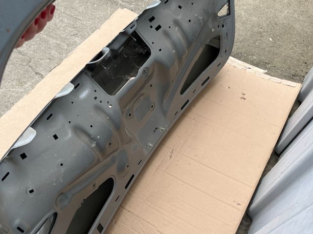 bontott SKODA KODIAQ Csomagtérajtó (Üres lemez)