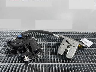 bontott SKODA KODIAQ Csomagtérajtó Ütköző